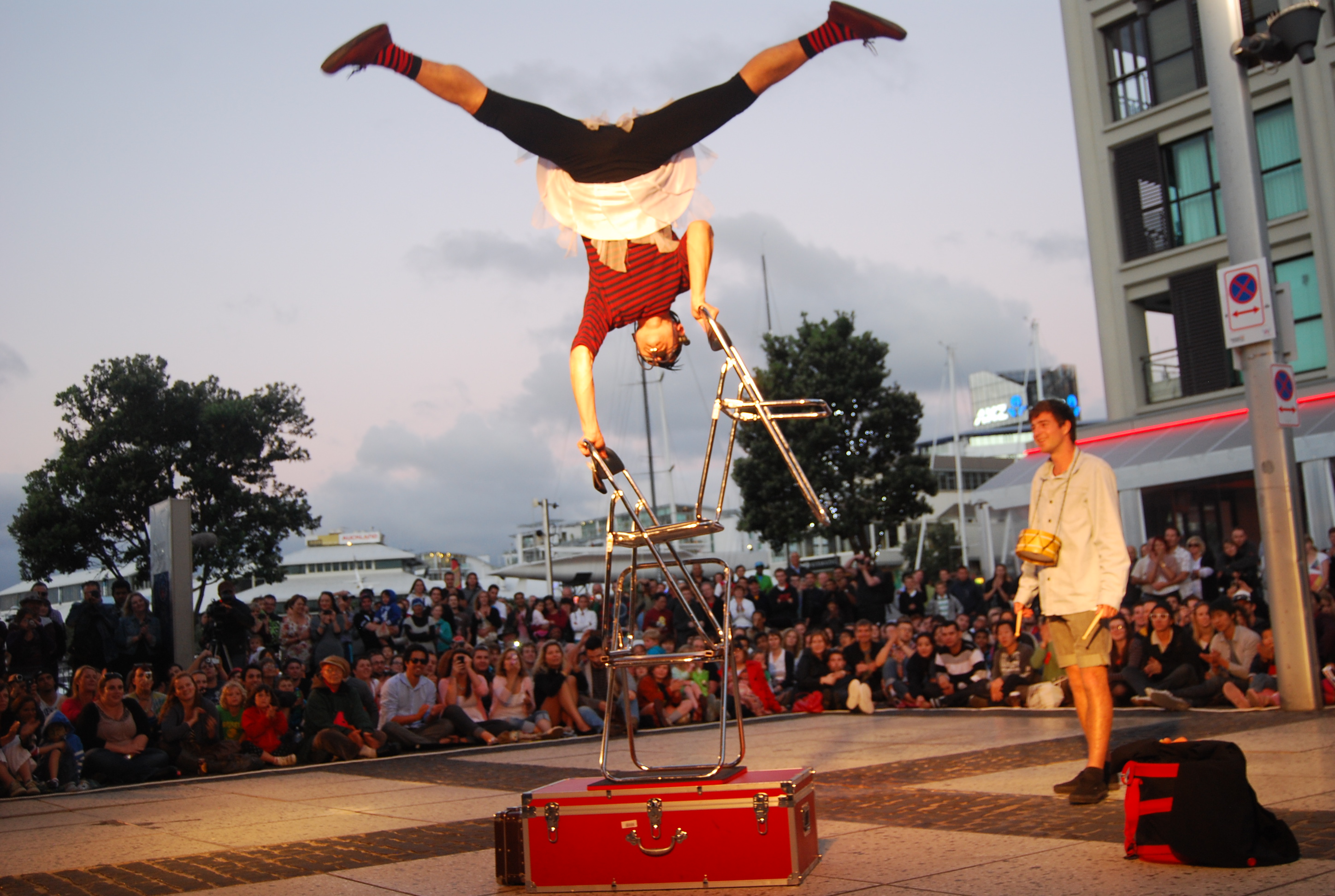 Night Show (2)